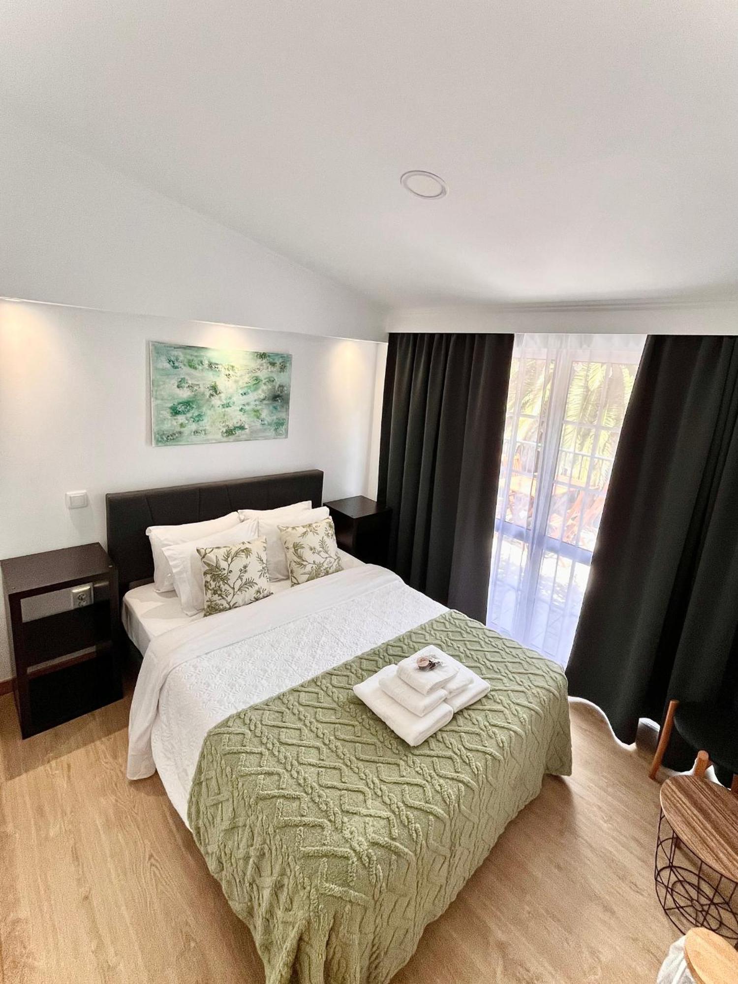 Gardens Guest House Sao Vicente  Room photo